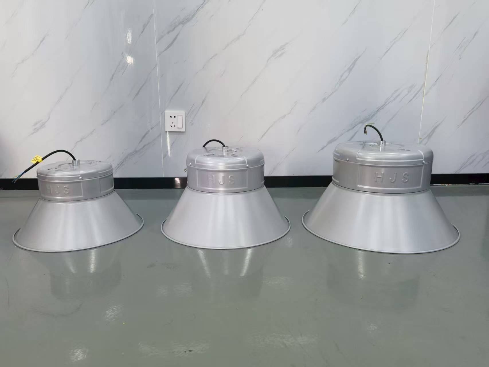 重庆照明灯具供应商选型建议冰球突破游戏网站2026年(图3)